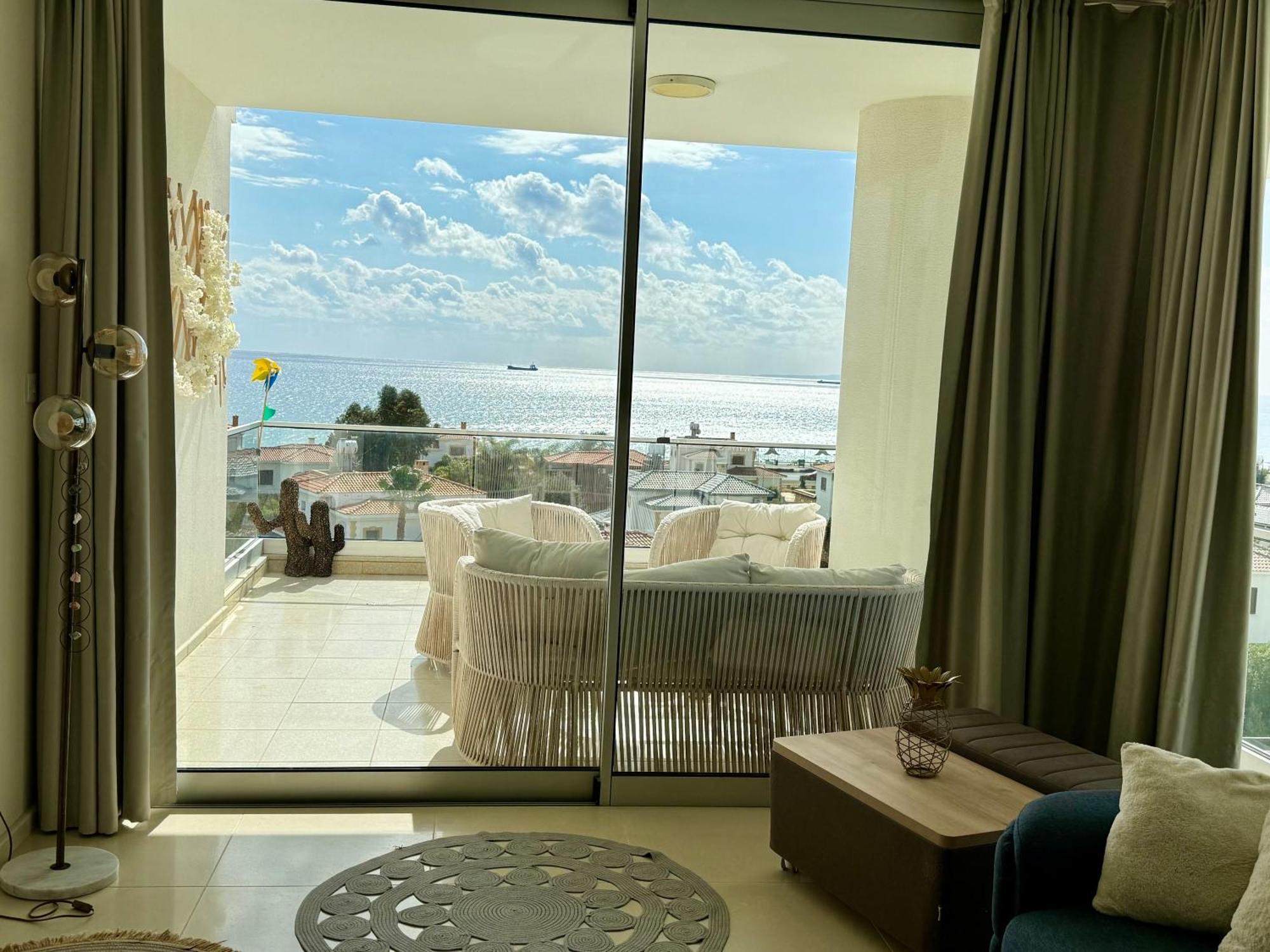 Sea View Suites By The Coast Αμμόχωστος Εξωτερικό φωτογραφία