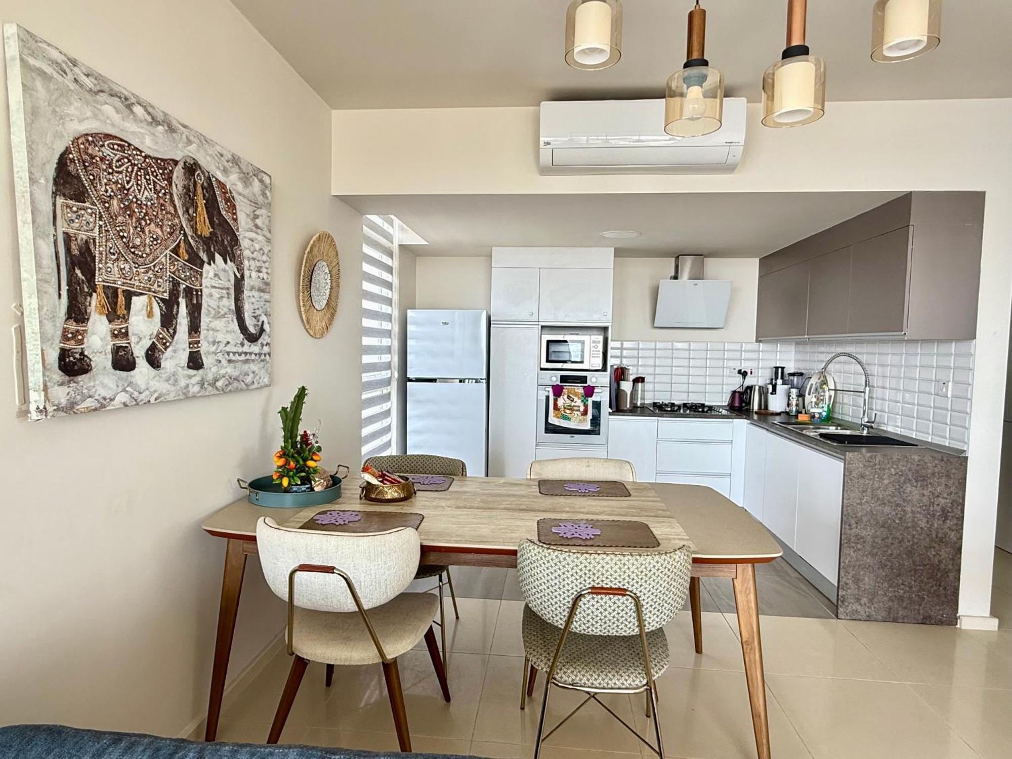 Sea View Suites By The Coast Αμμόχωστος Εξωτερικό φωτογραφία