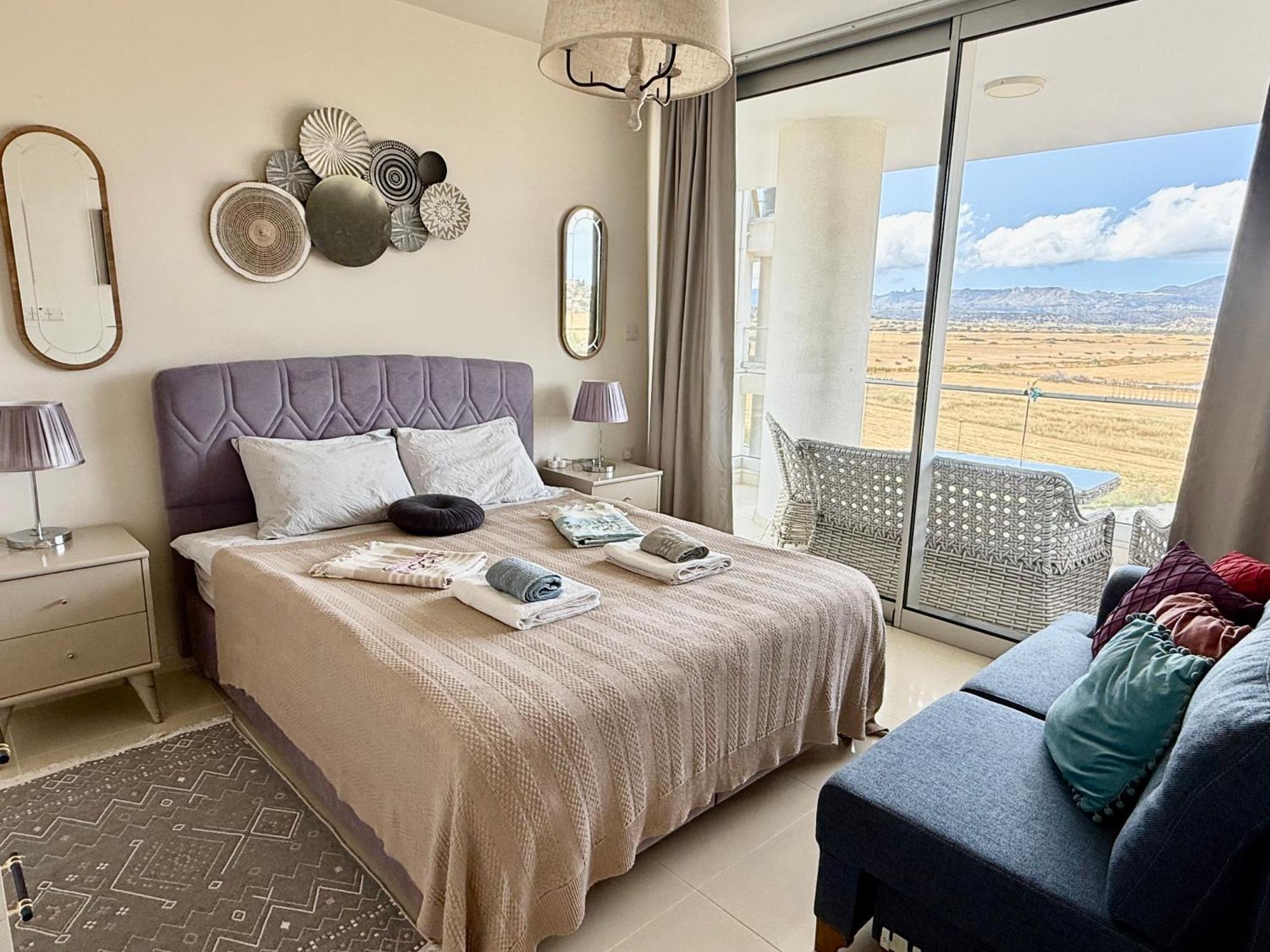 Sea View Suites By The Coast Αμμόχωστος Δωμάτιο φωτογραφία